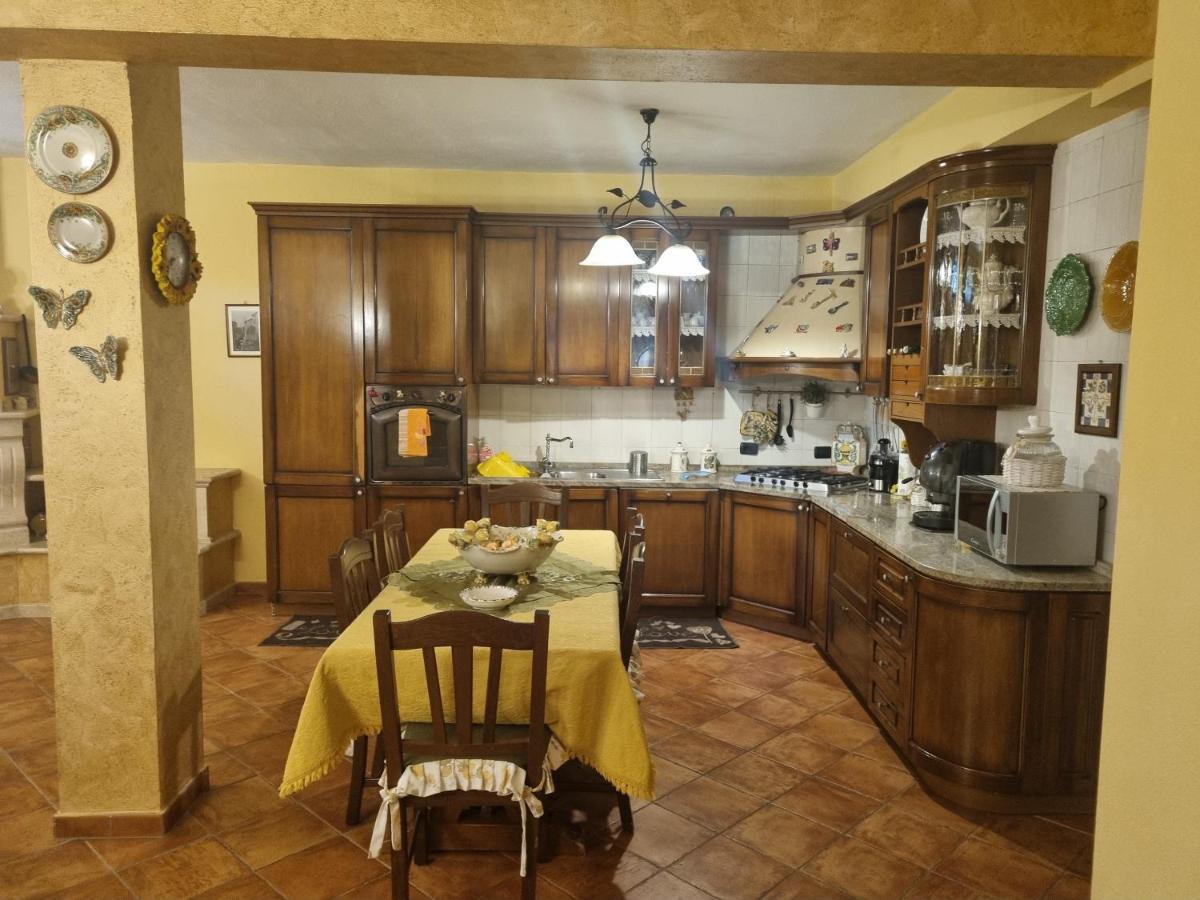 فالمونتوني B&B Il Ducale المظهر الخارجي الصورة
